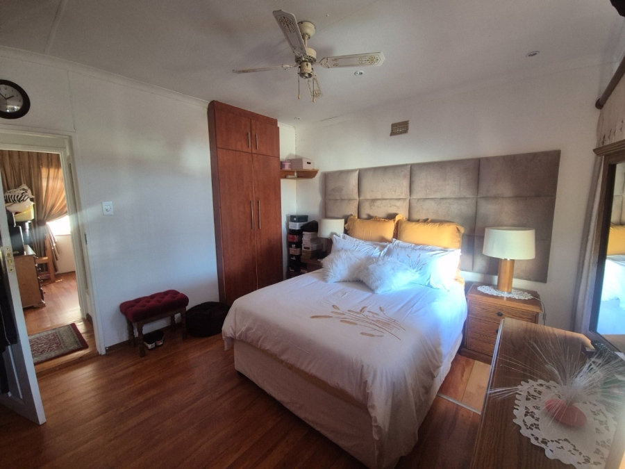 3 Bedroom Property for Sale in Kwamagxaki Eastern Cape